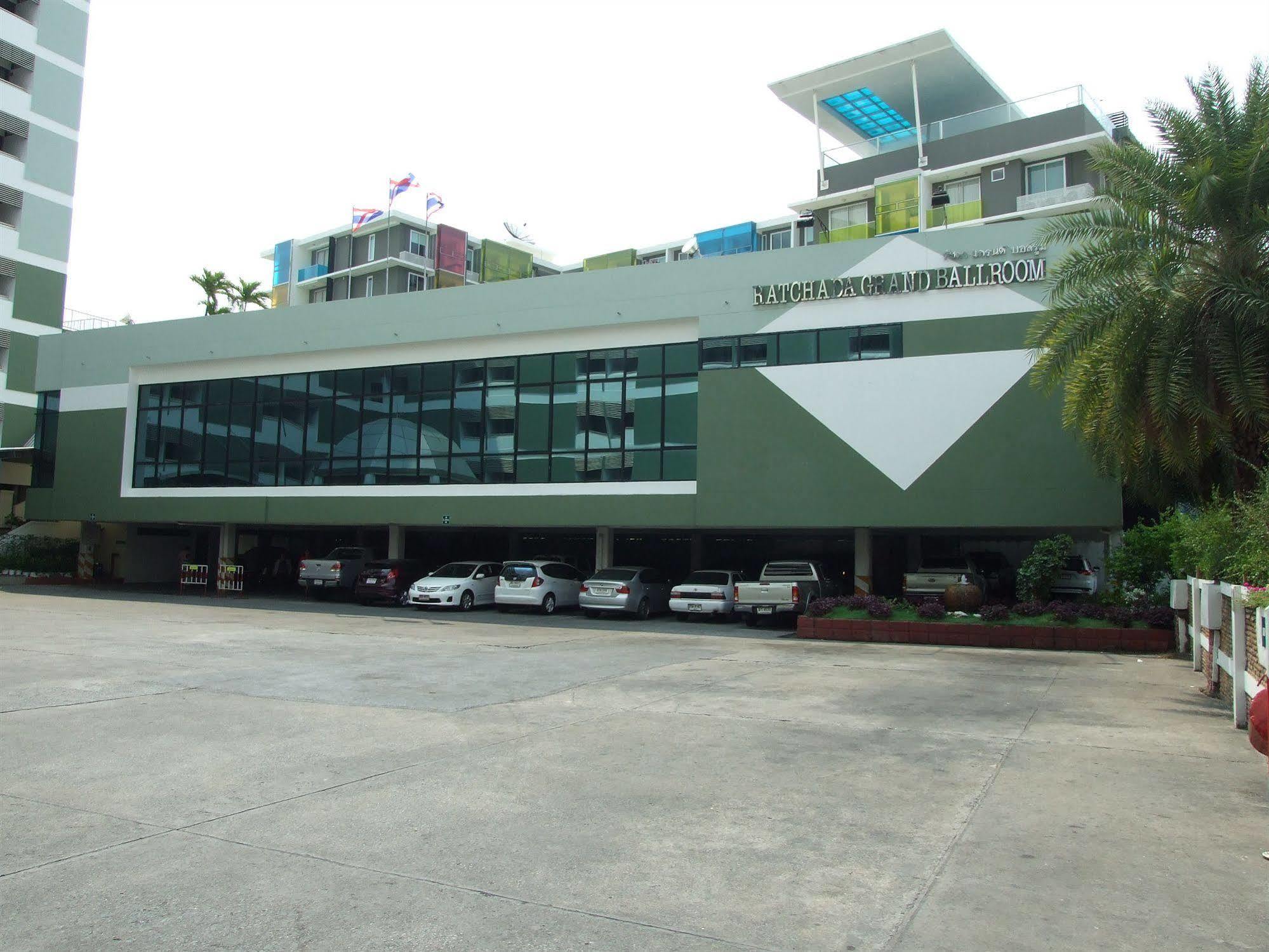 Ratchada City Hotel Bangkok Extérieur photo